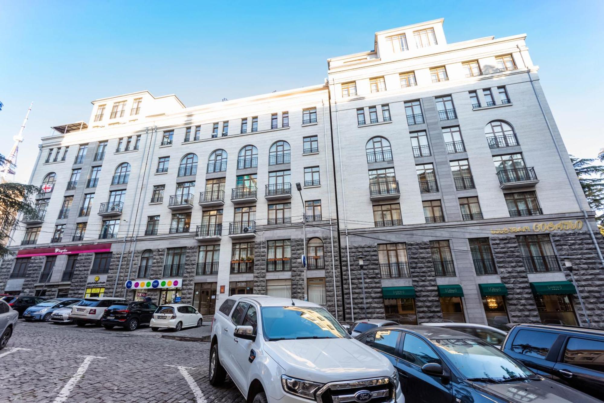 Apartment In The City Of ティビリシ エクステリア 写真