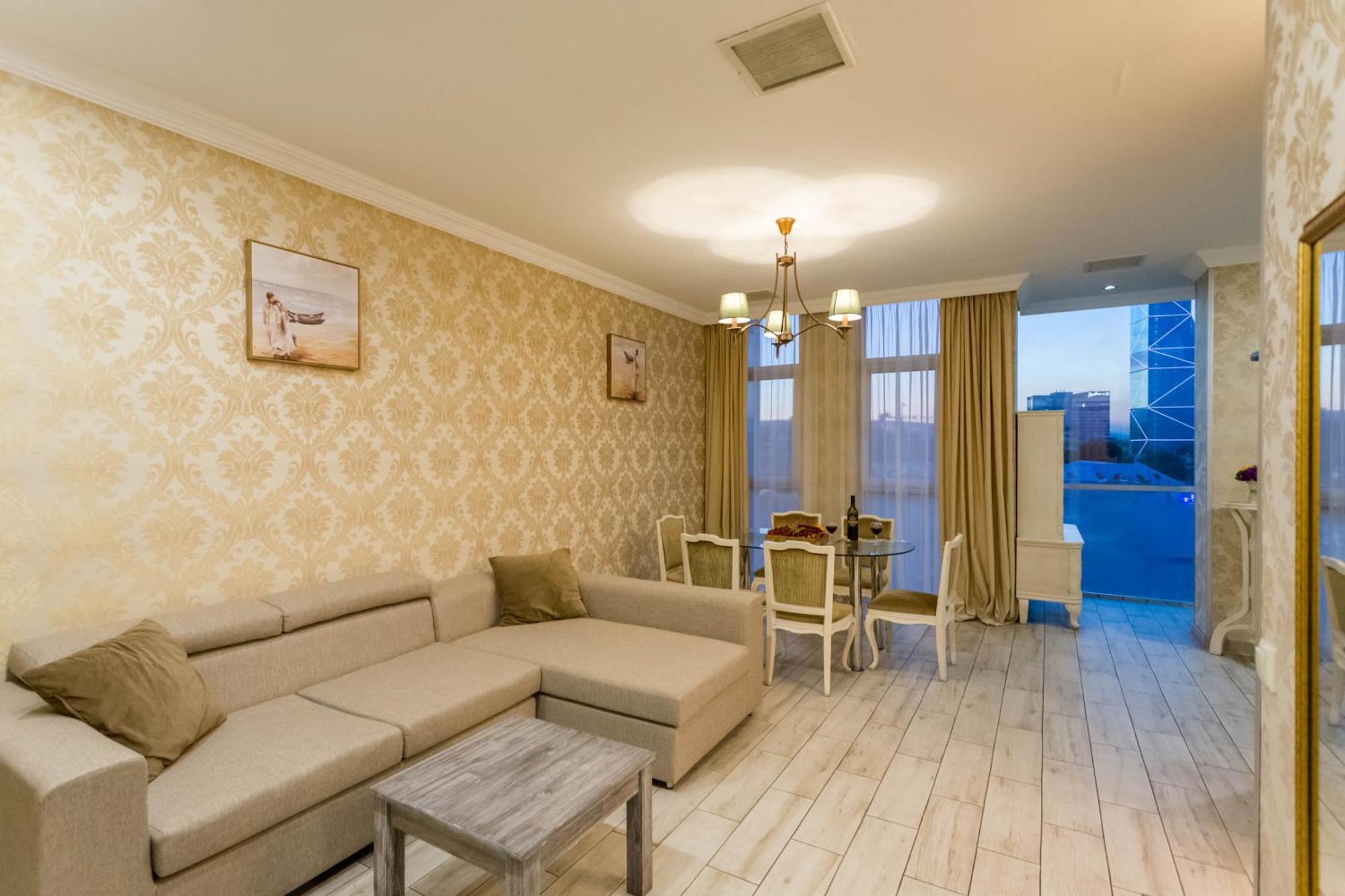 Apartment In The City Of ティビリシ エクステリア 写真