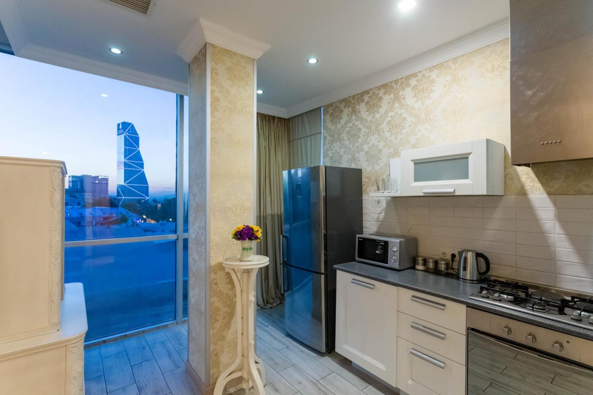 Apartment In The City Of ティビリシ エクステリア 写真